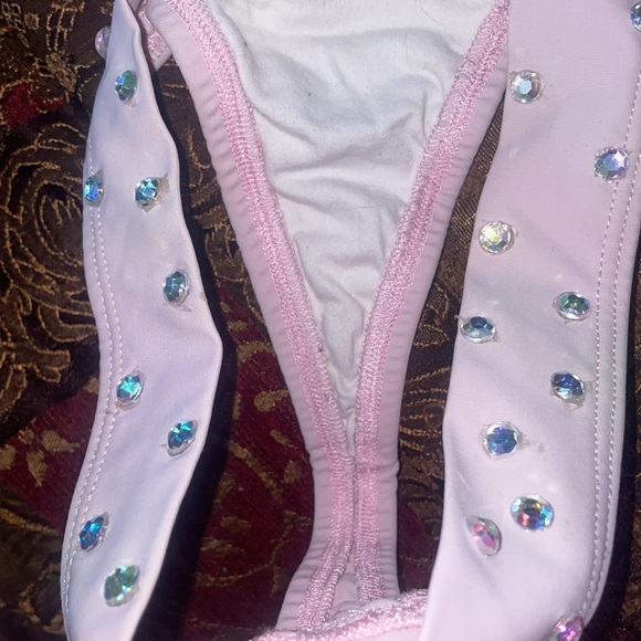 Small dance wear/thong/ new - Picture 3 of 3